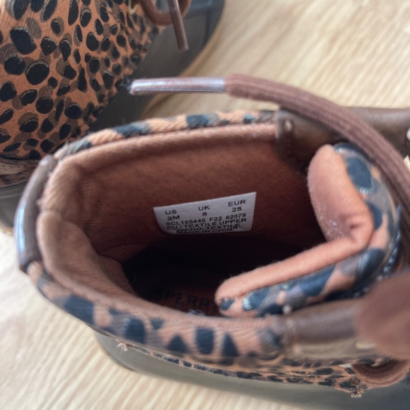 Girls Sperry Black and Brown Cheetah Print Port Duck Boot Size 9 - Picture 8 of 8